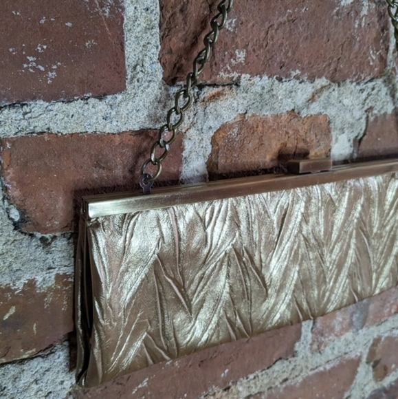 Vintage‎ Jessica McClintock Gold Clutch with Hideaway Chain - Picture 1 of 11